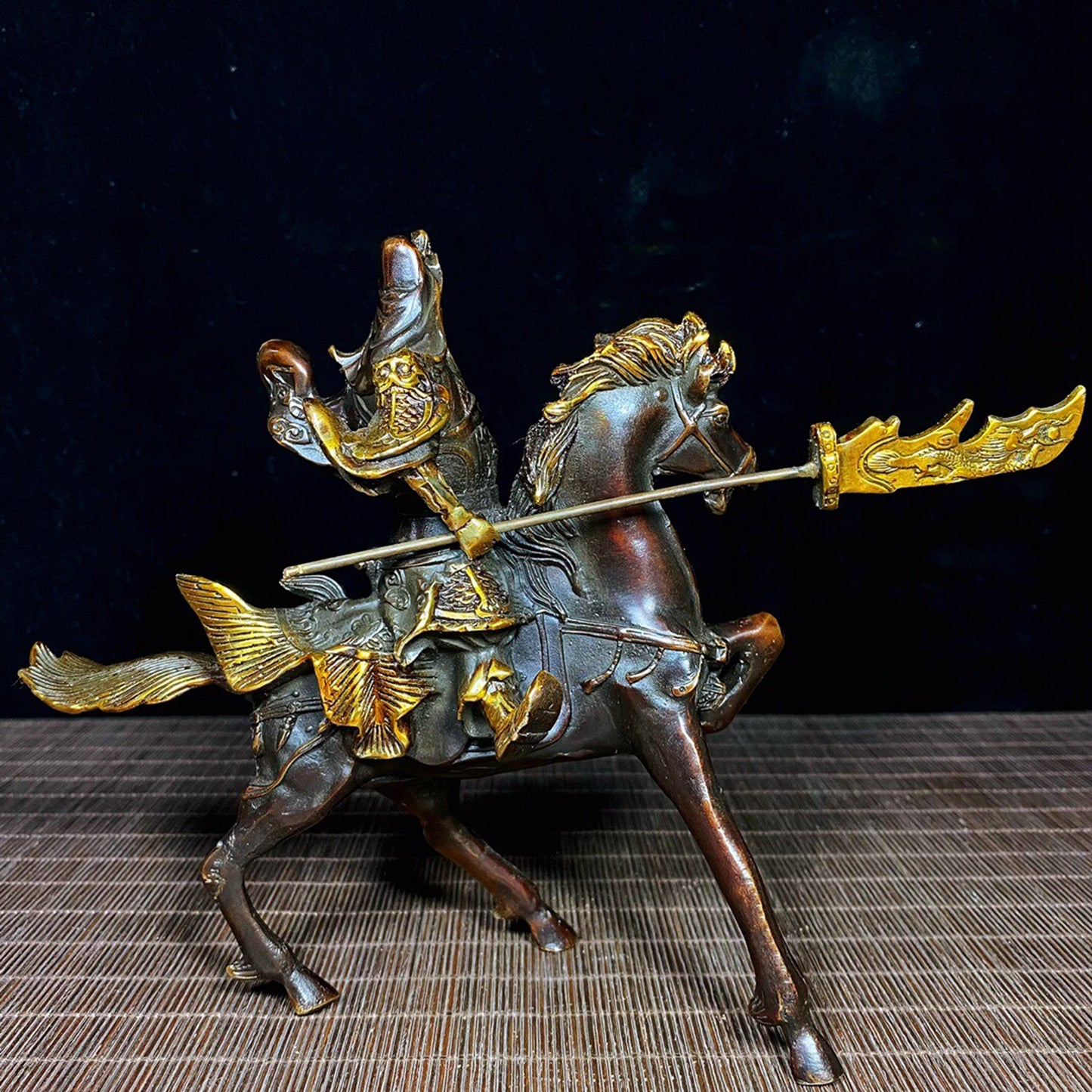 Chinese antique pure copper warhorse Guan Gong