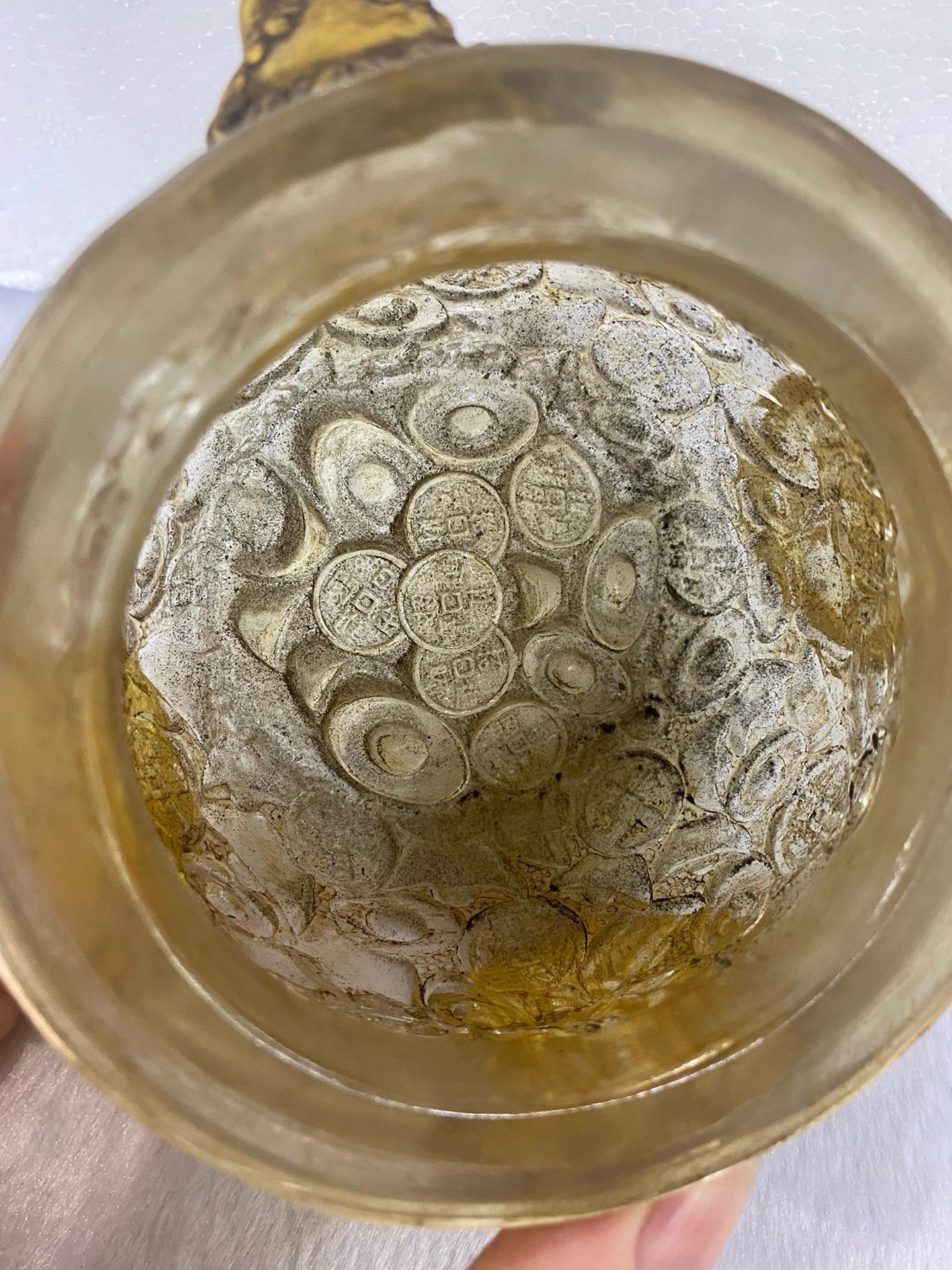 Chinese Antique Glass Gilded Double Beast Ear Treasure Bowl