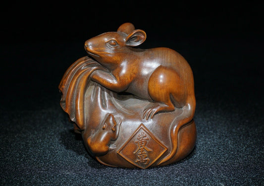 Huangyangmu finely carved golden kangaroo