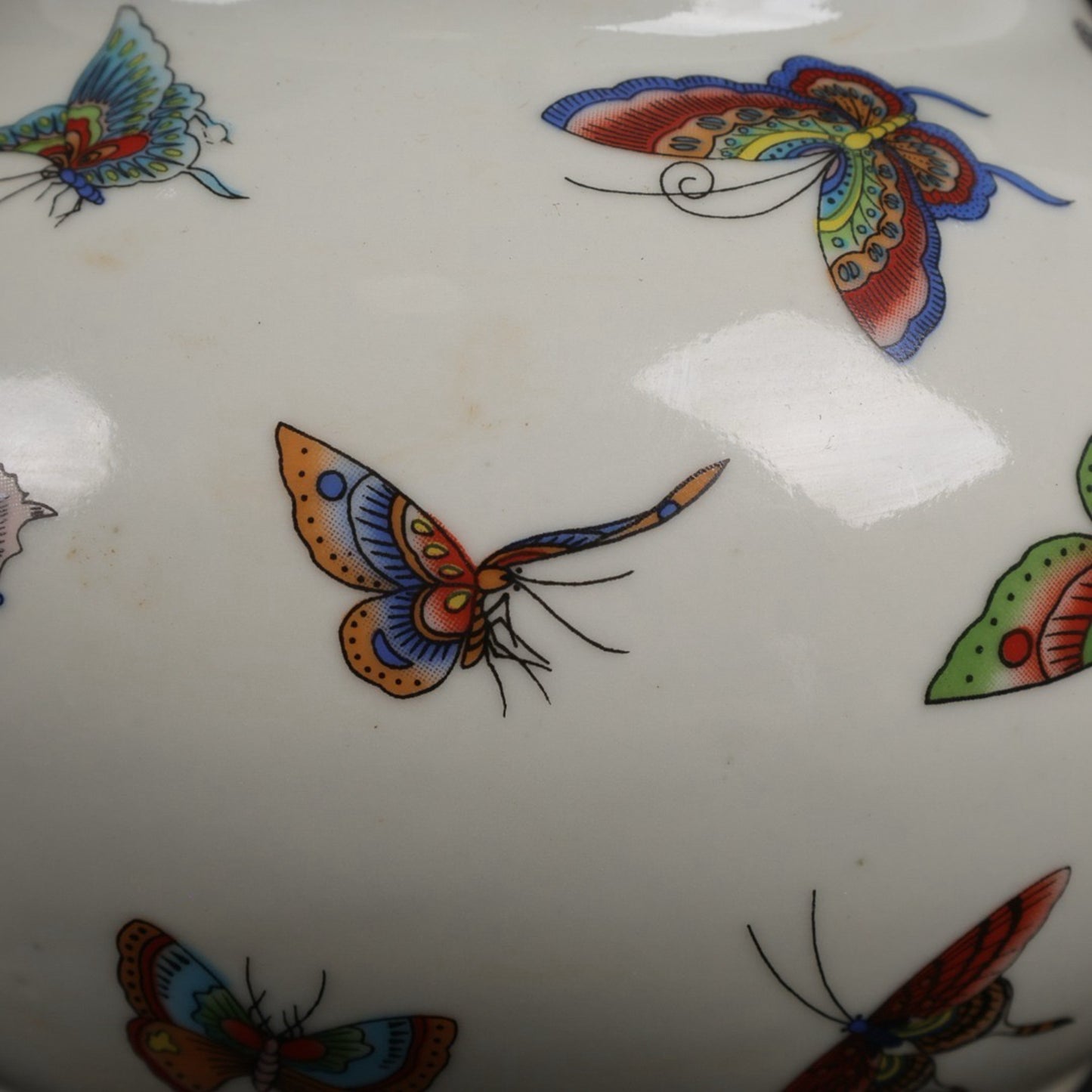 Pink butterfly patterned flat jar
