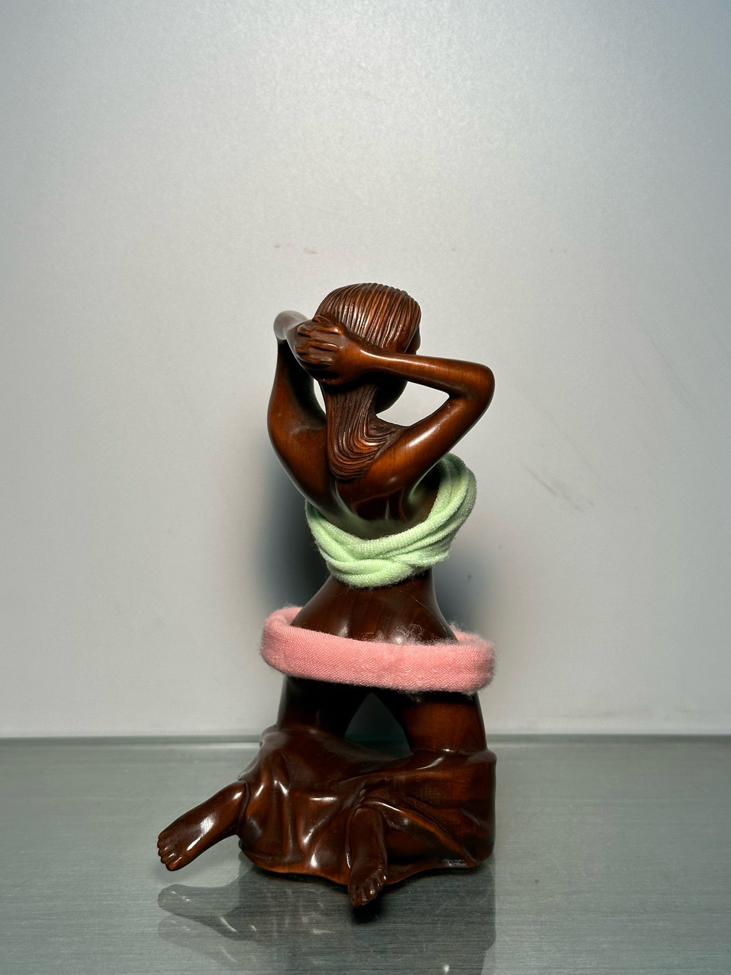 Chinese antique boxwood kneeling beauty