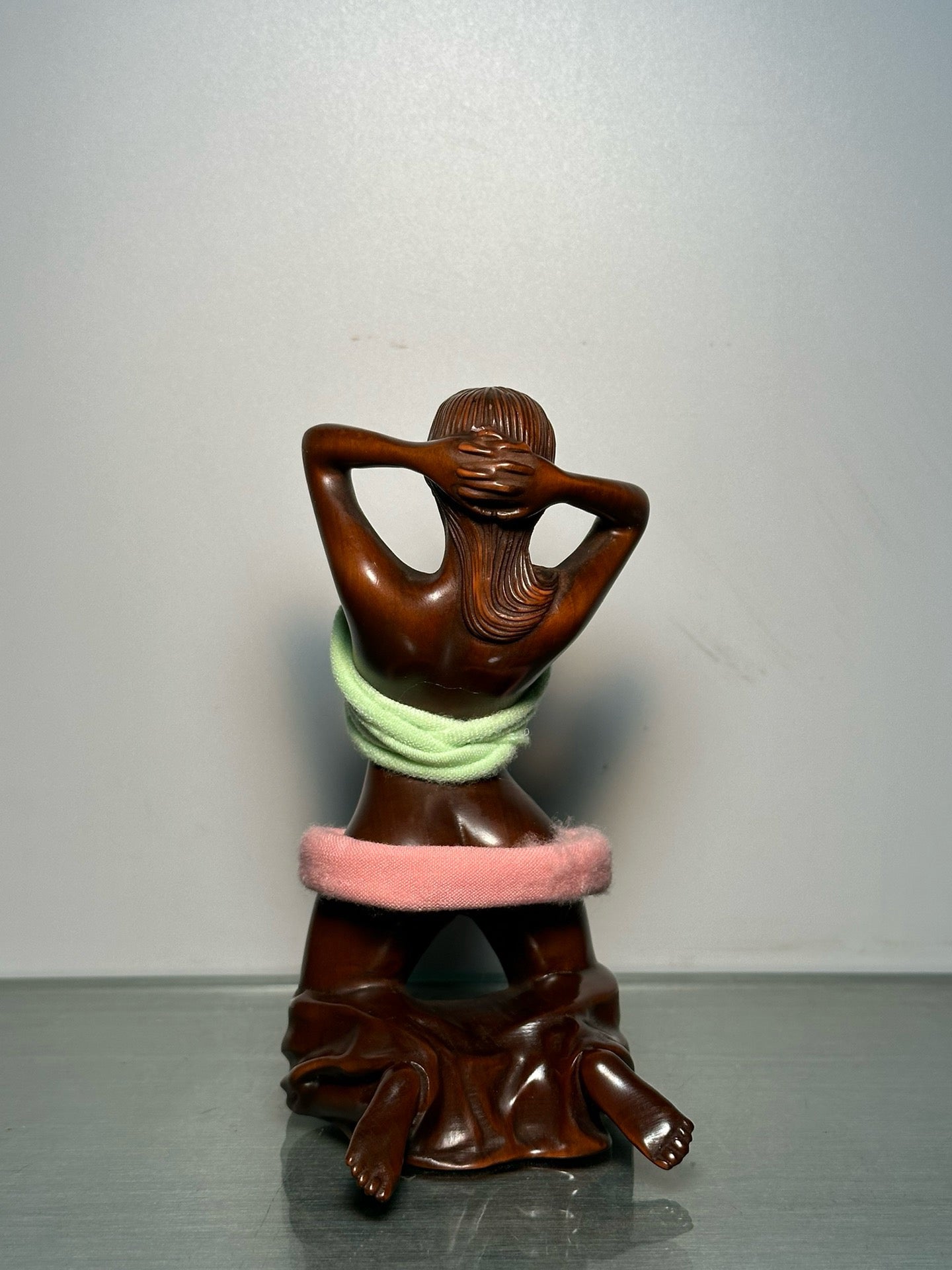 Chinese antique boxwood kneeling beauty