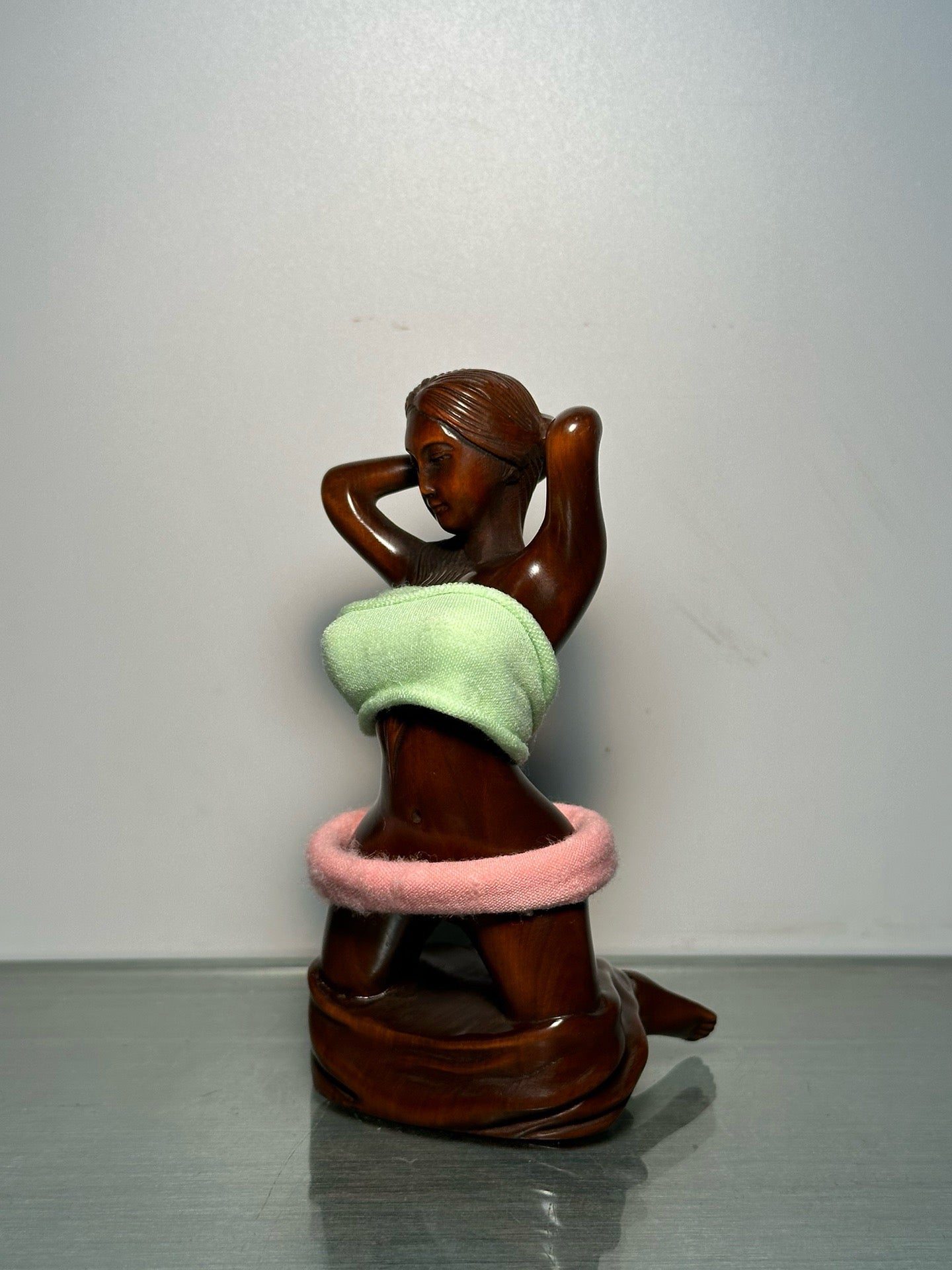 Chinese antique boxwood kneeling beauty