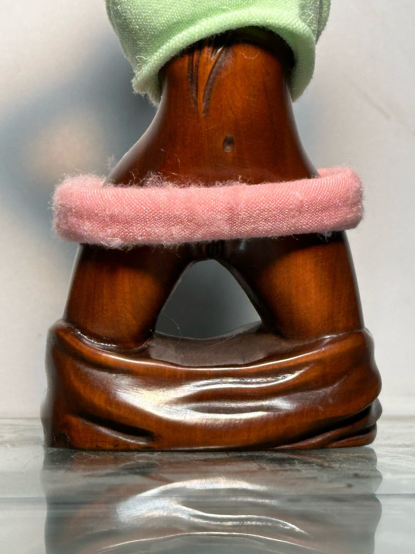 Chinese antique boxwood kneeling beauty