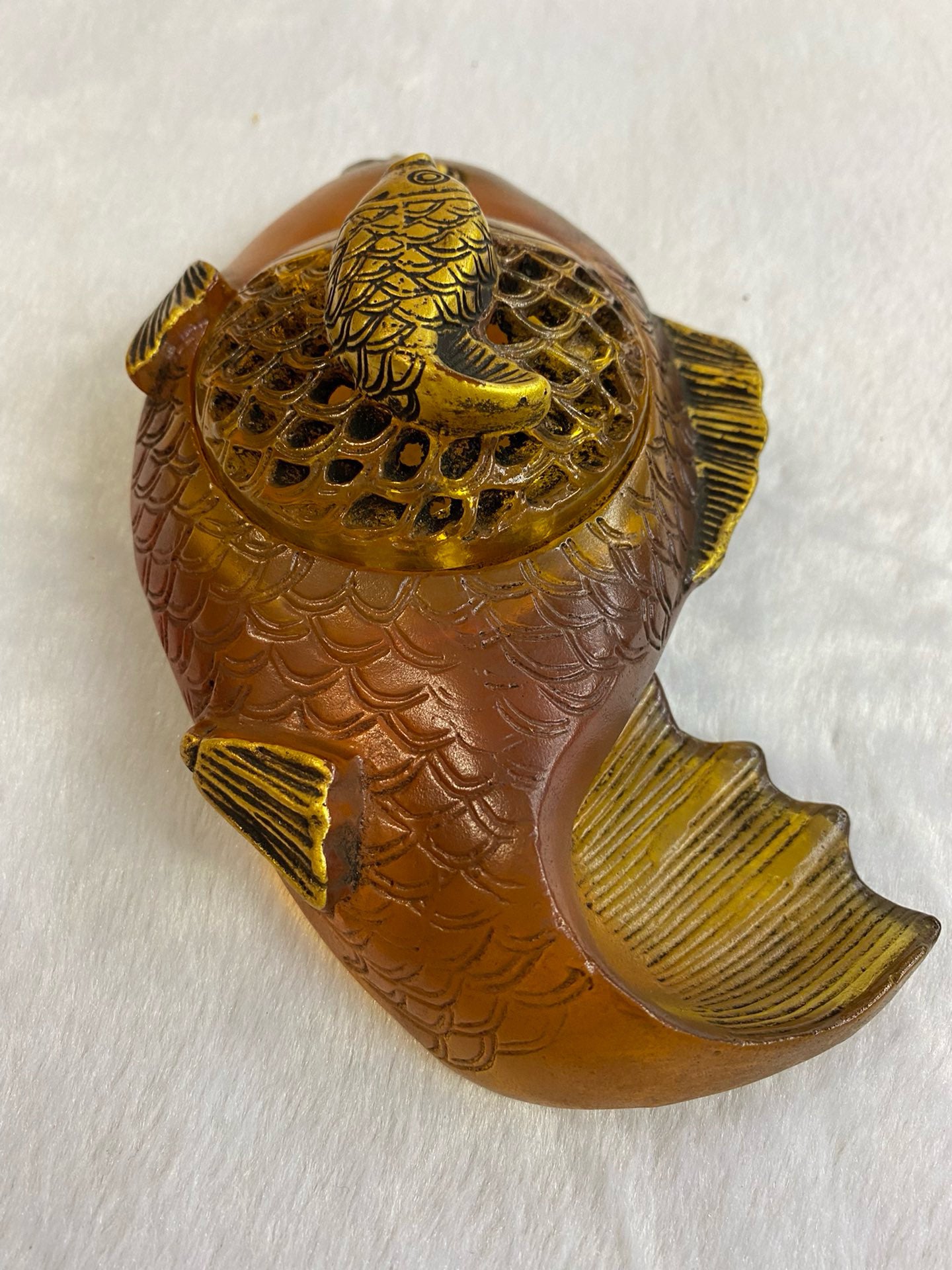 Chinese antique glass fish shaped pen wash