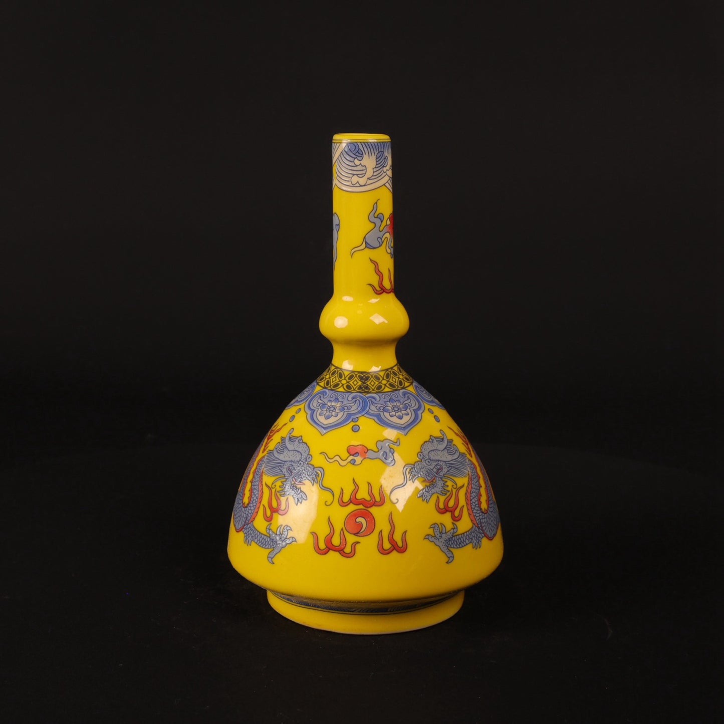 Pink dragon patterned small vase