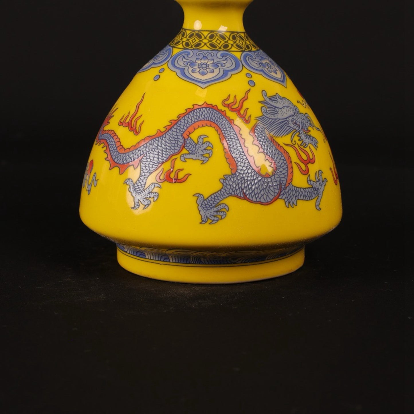 Pink dragon patterned small vase