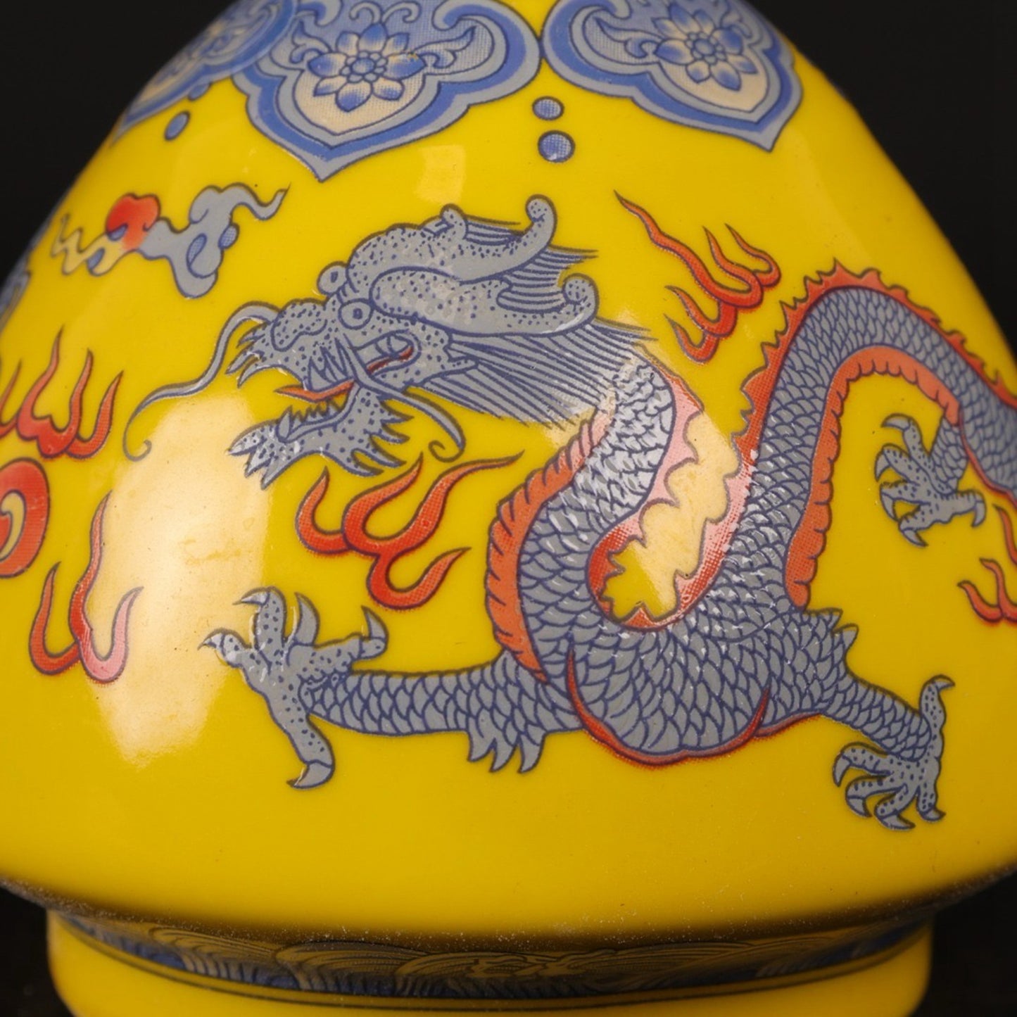 Pink dragon patterned small vase