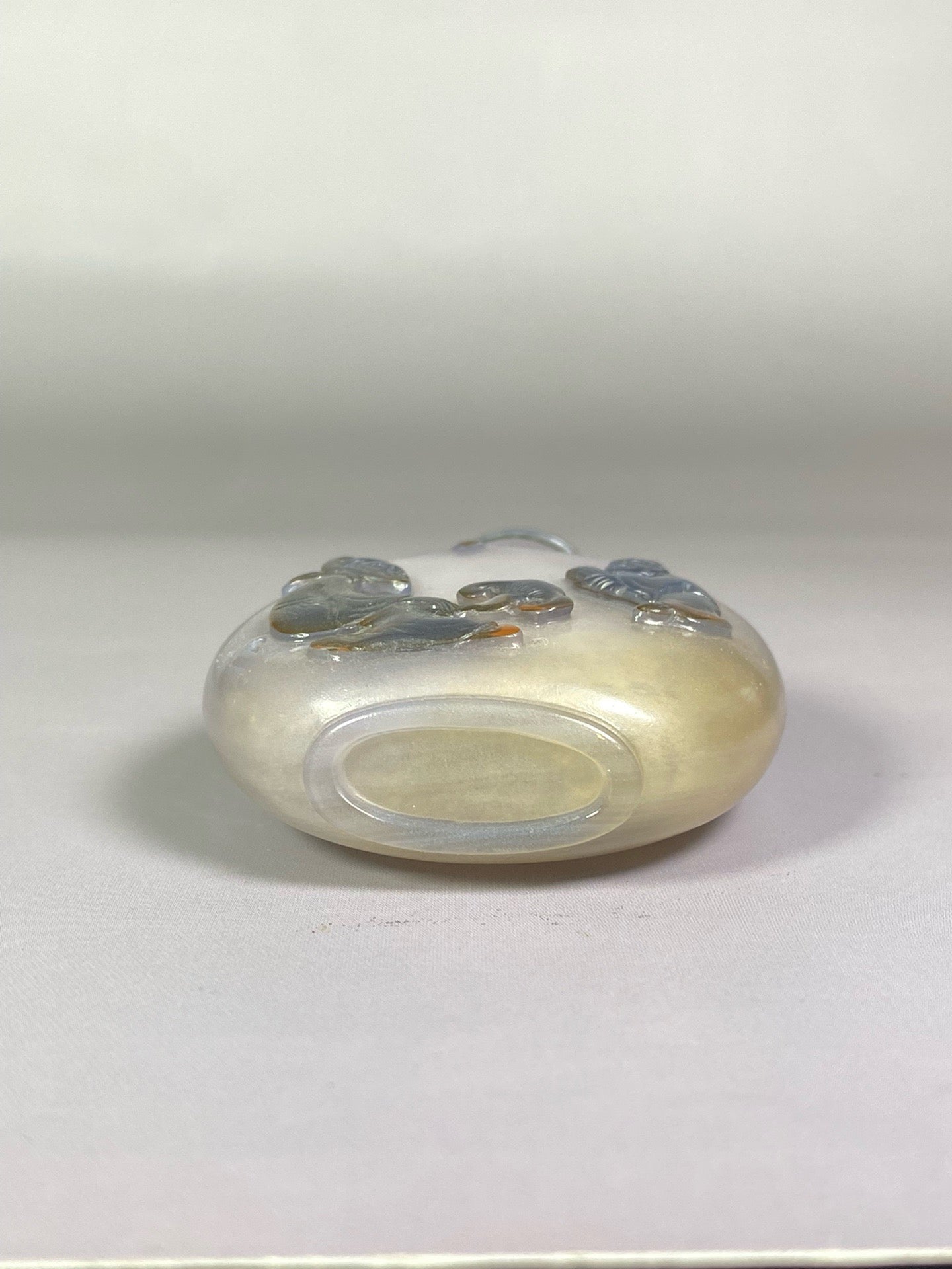 Chinese antique agate beautifully colored carved snuff bottle