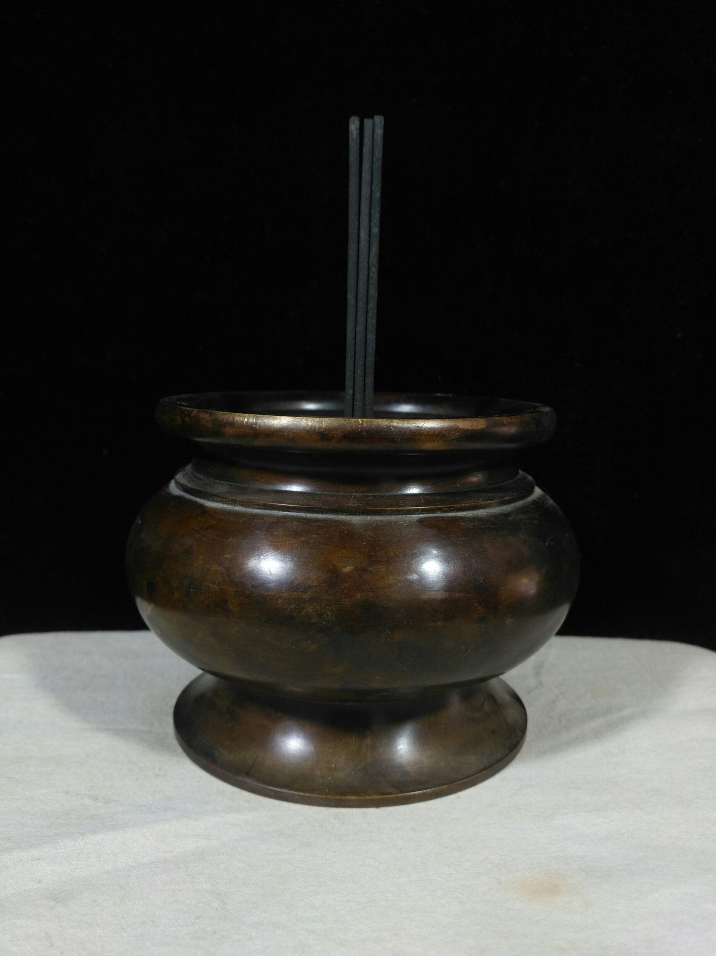 Chinese antique pure copper incense burner