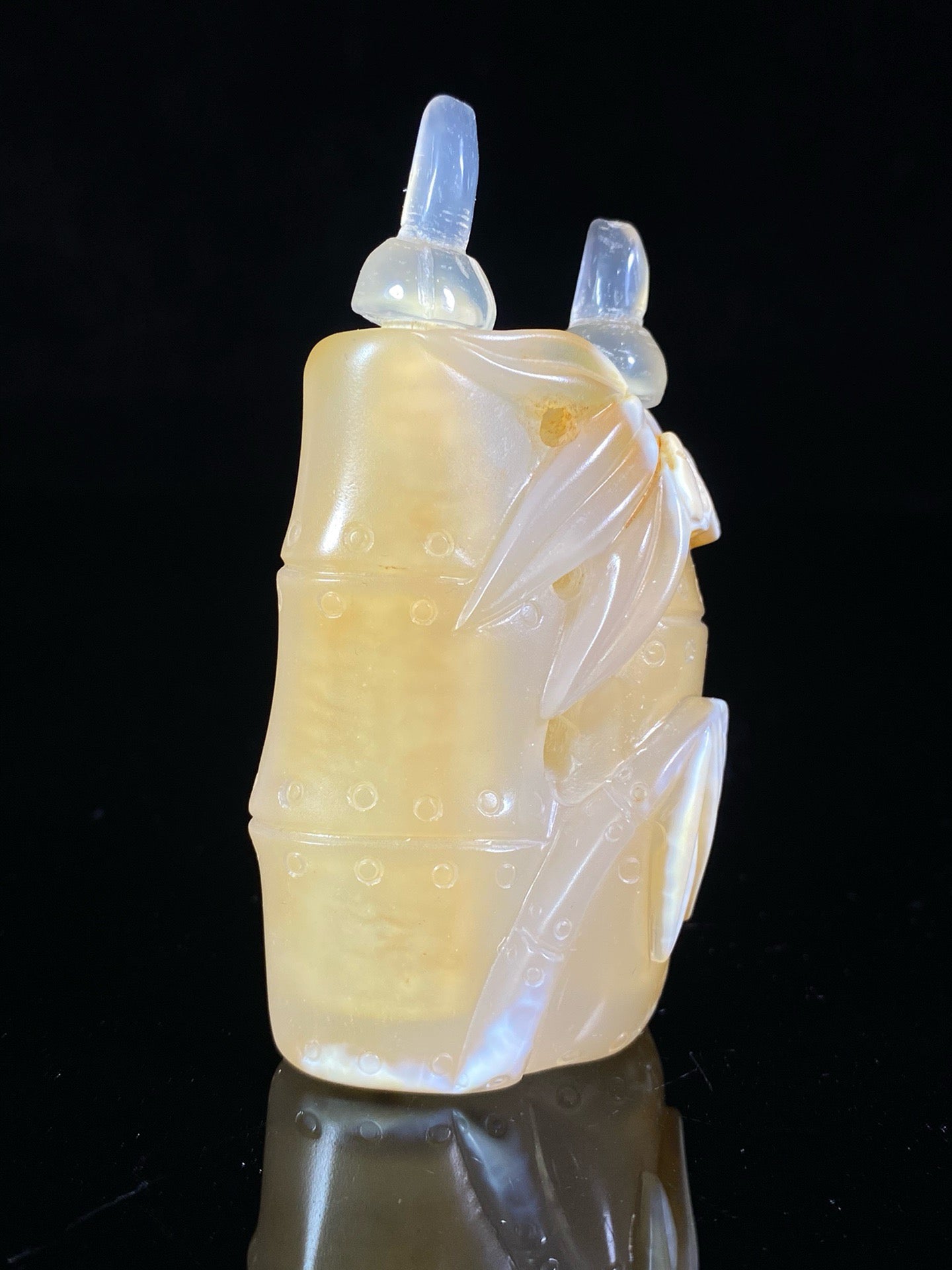 Chinese antique agate bamboo joint shaped double linked snuff bottle