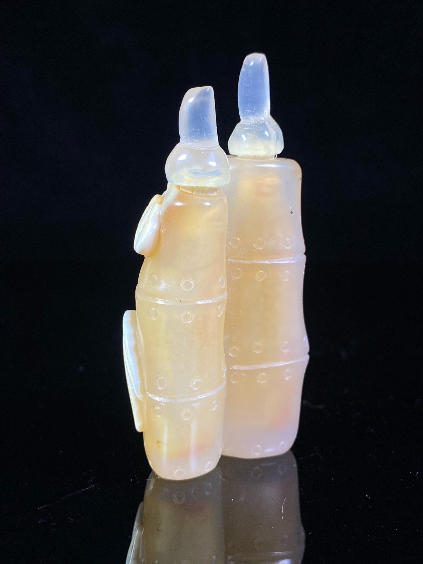 Chinese antique agate bamboo joint shaped double linked snuff bottle