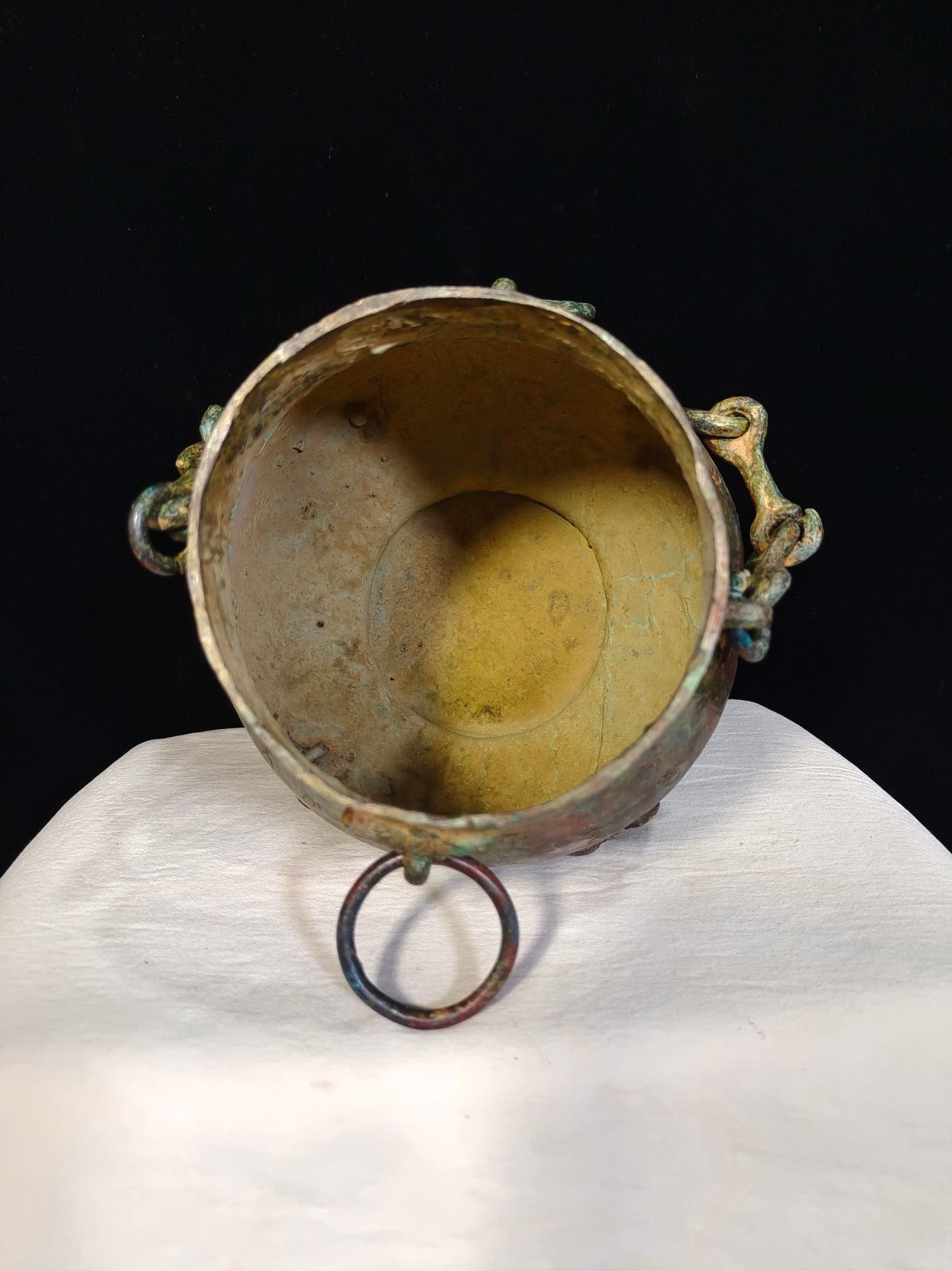 Chinese antique pure copper chain teapot