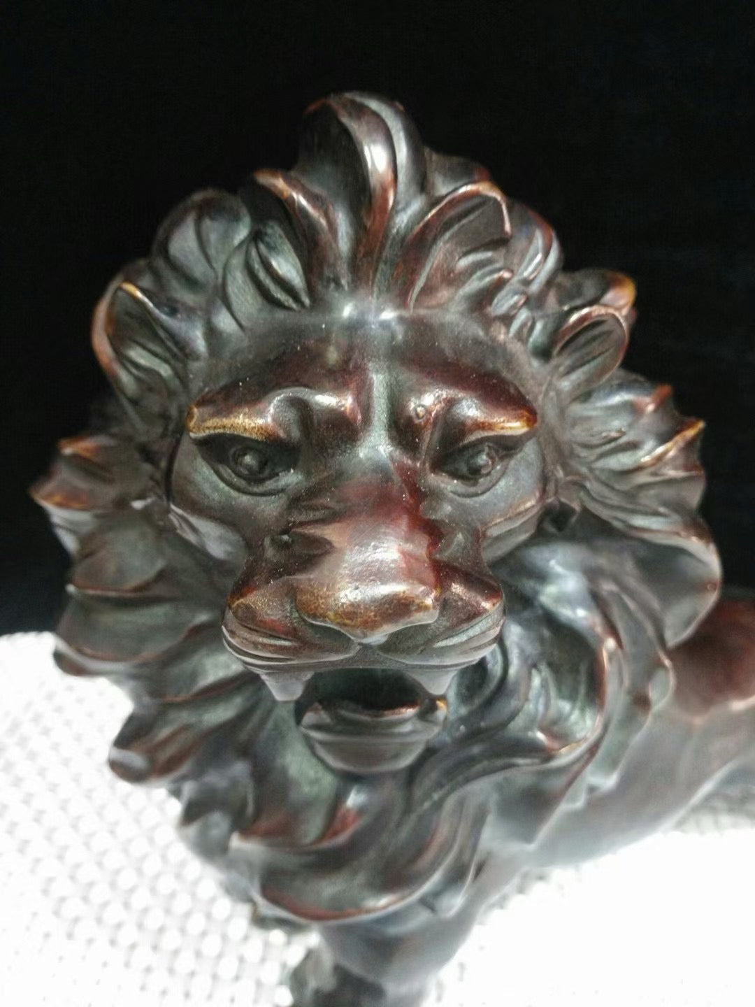 Chinese antique pure copper feng shui ornament lion