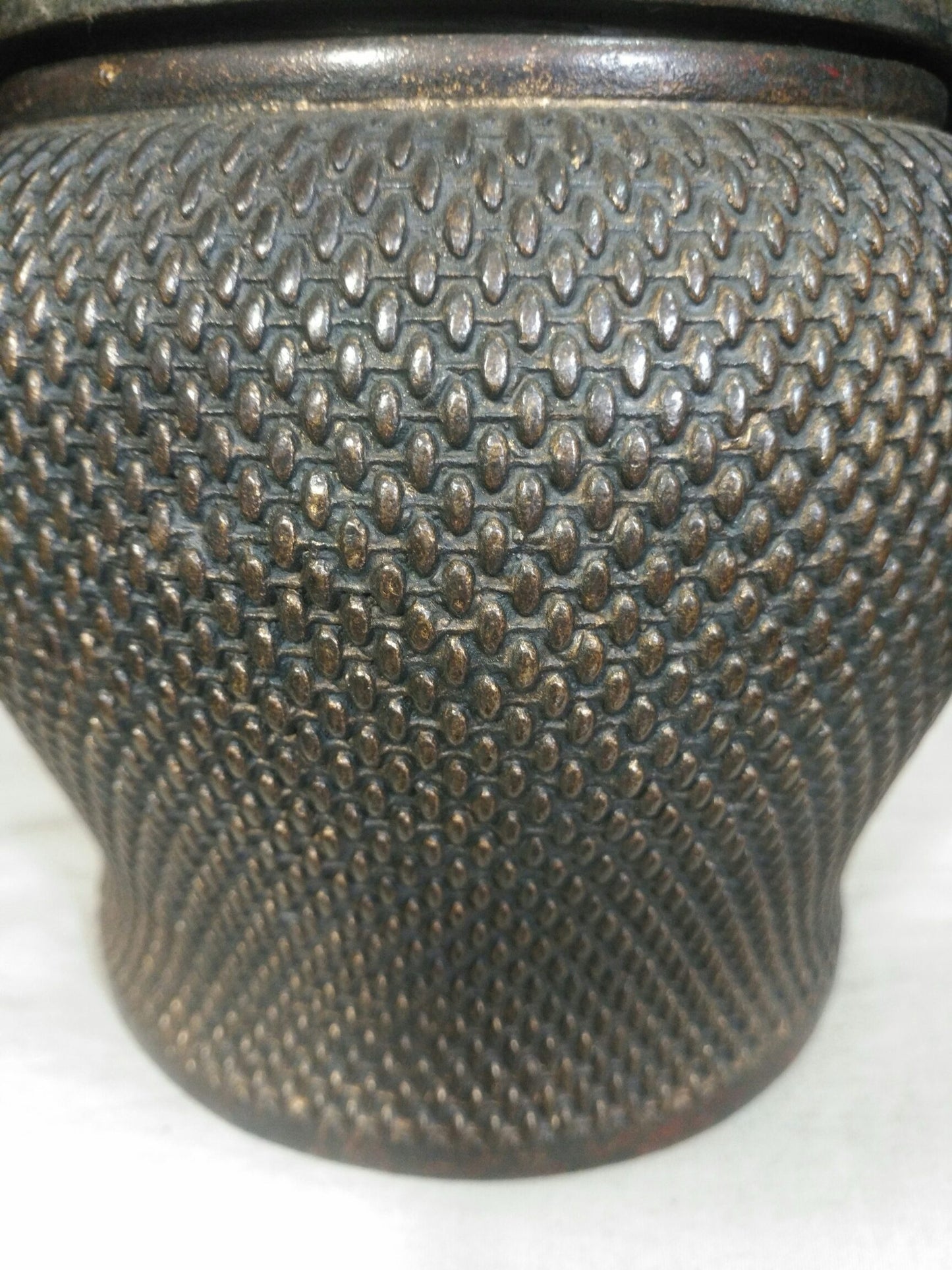 Chinese antique pure copper Jiang Jun jar