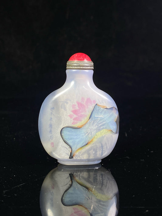 Chinese antique agate painted snuff bottle