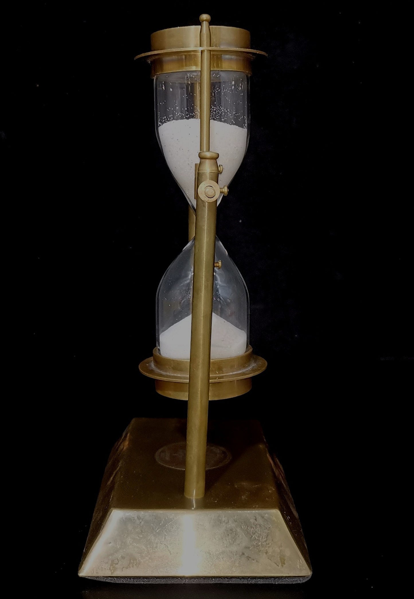 Hourglass with Compass