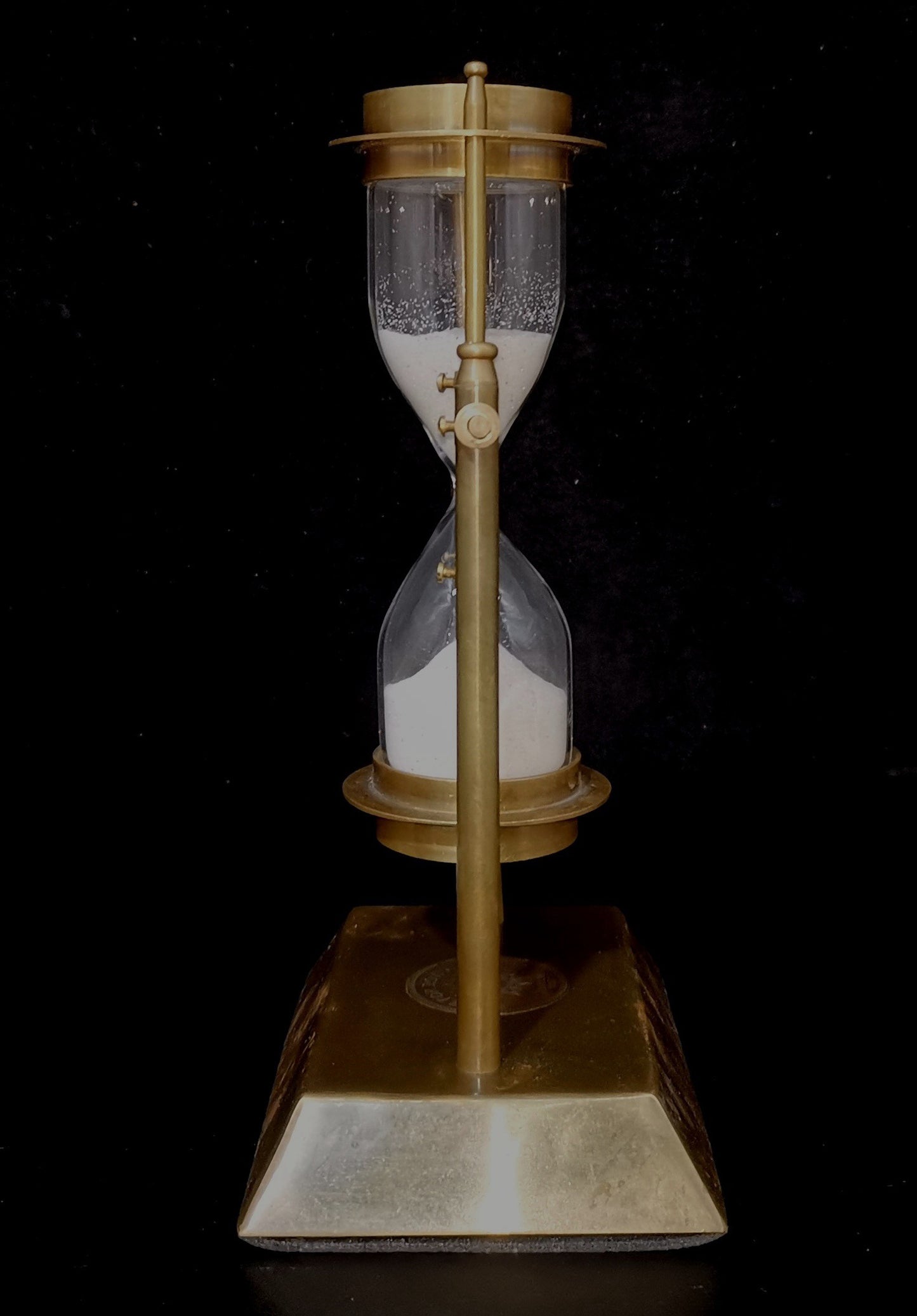 Hourglass with Compass