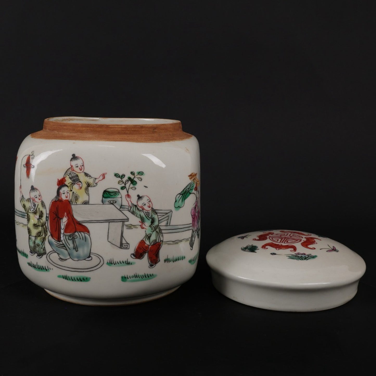 Pink character story pattern large square jar