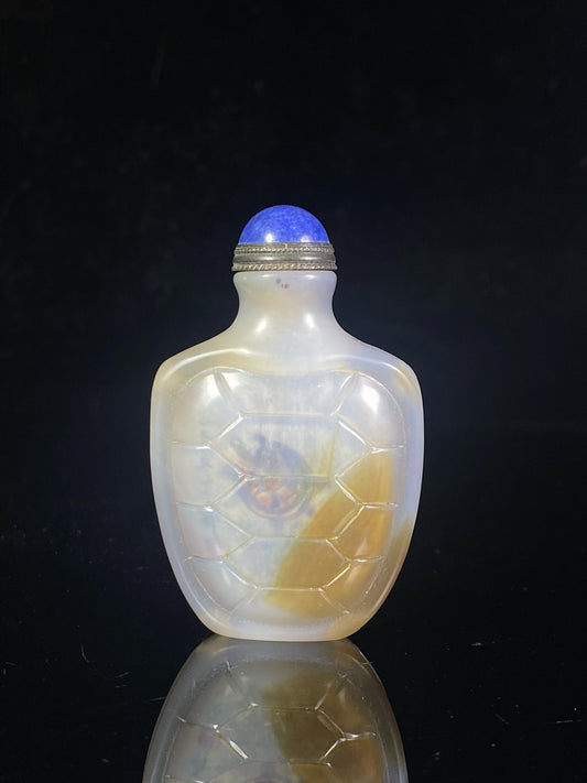 Chinese antique agate carved turtle shell with painted inside snuff bottle