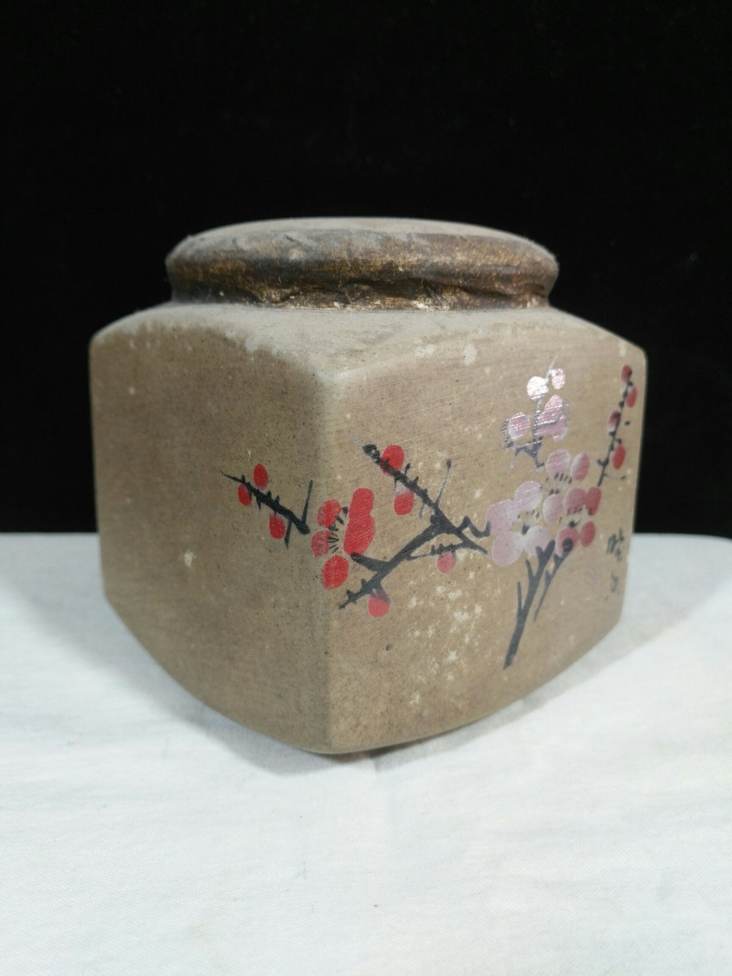 Chinese antique purple clay jar
