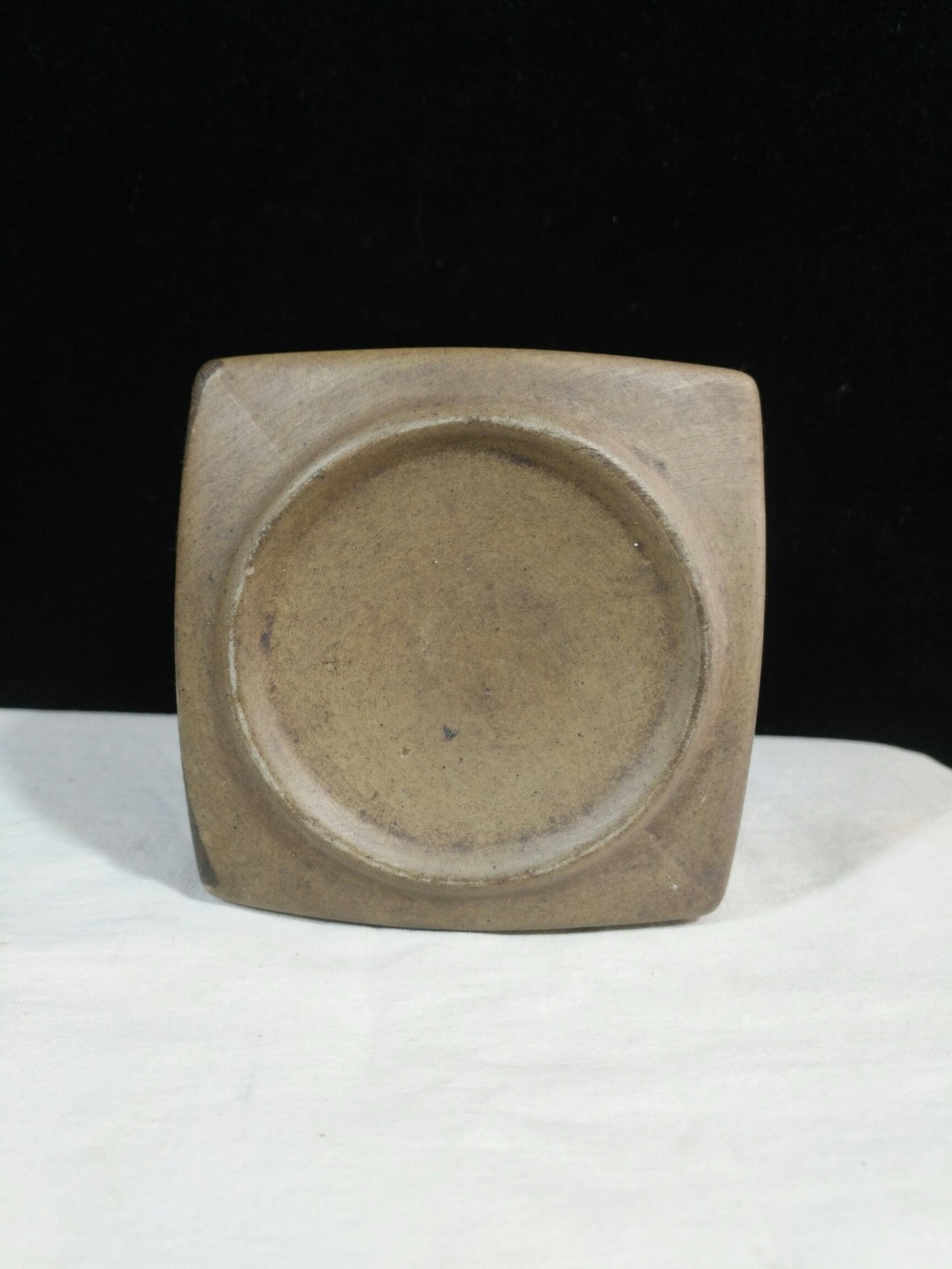 Chinese antique purple clay jar