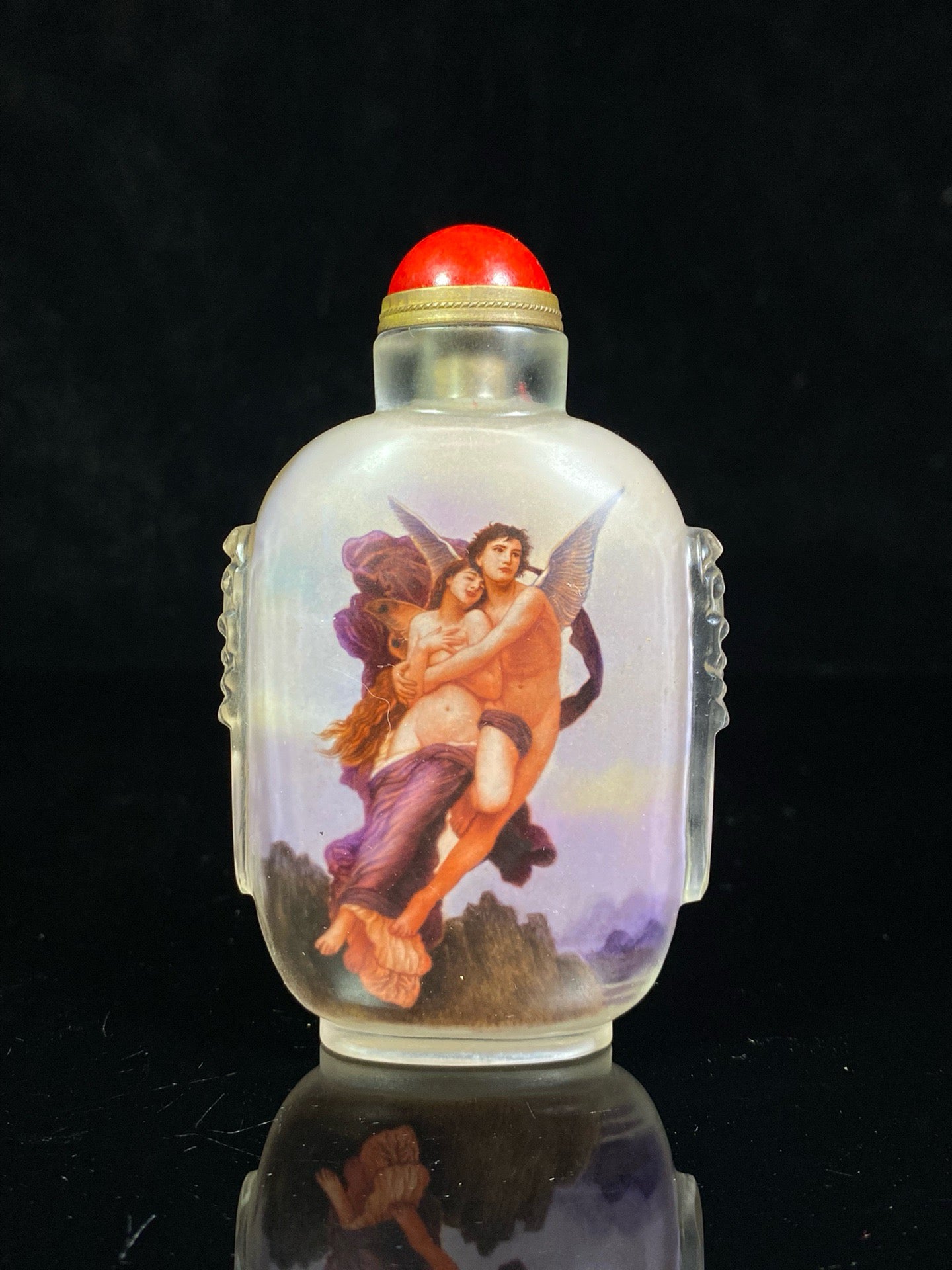 Chinese antique crystal figure carved snuff bottle