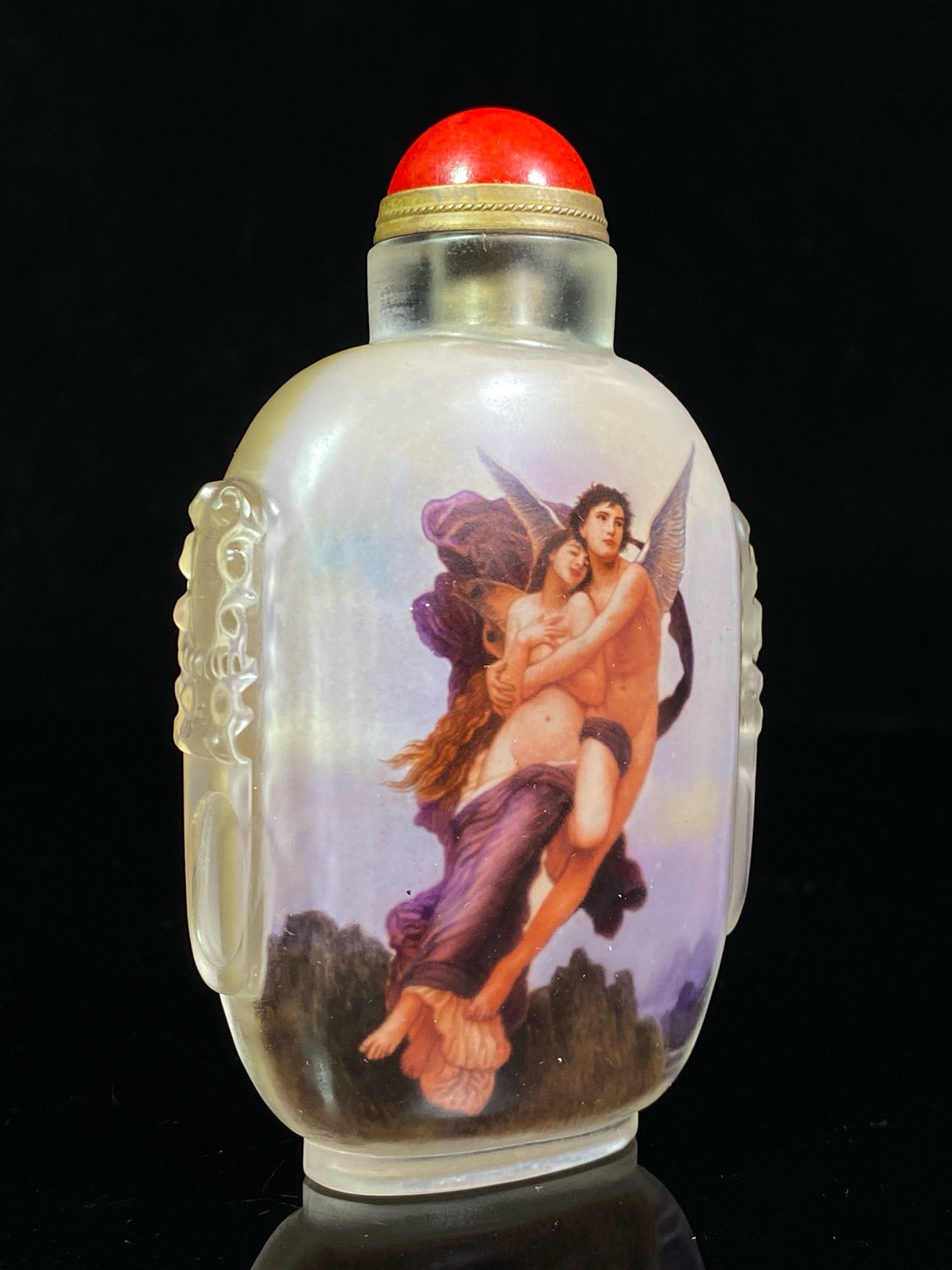 Chinese antique crystal figure carved snuff bottle