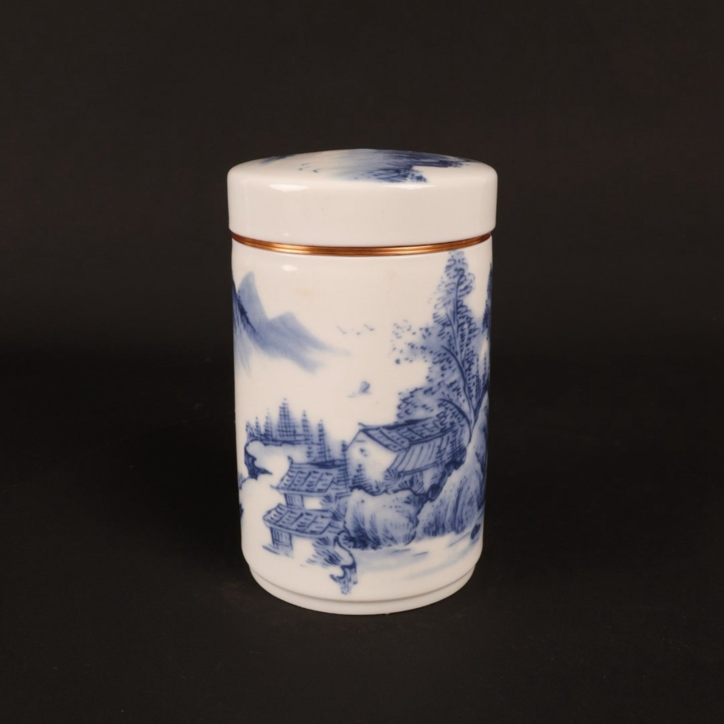 Blue and white Jiangnan water town patterned tea jar