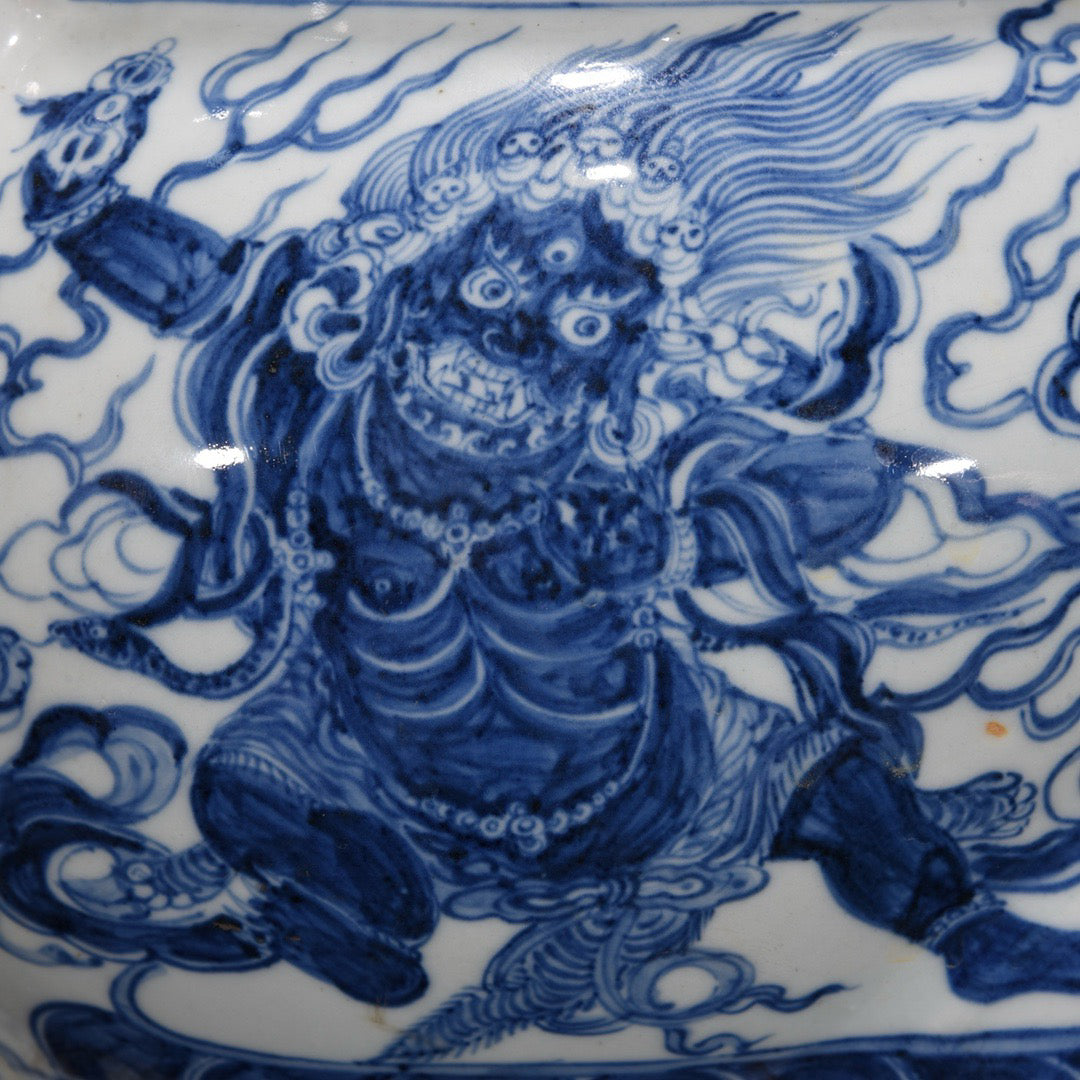 Blue and white strange pattern incense burner