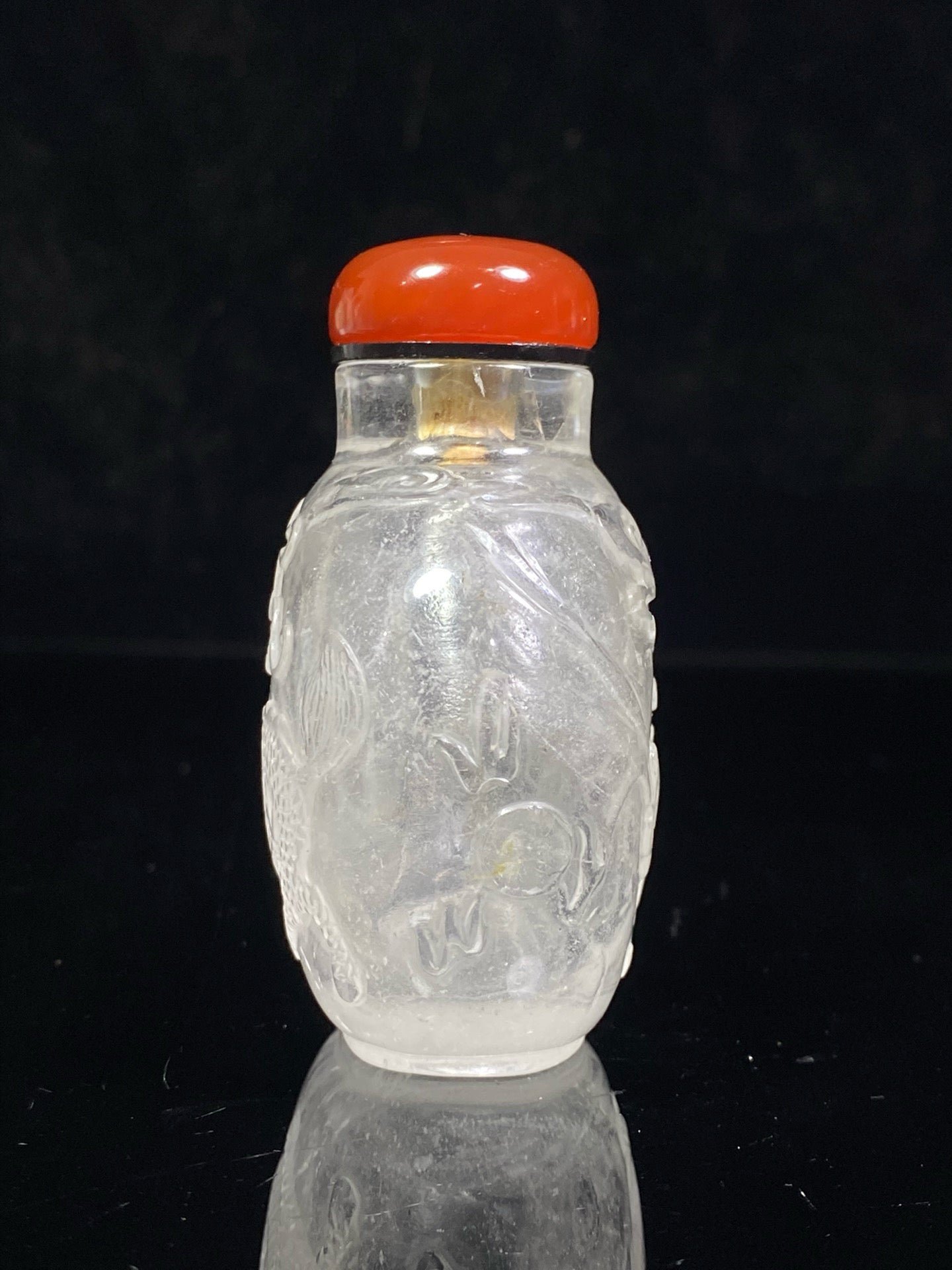 Chinese antique crystal double-sided carved snuff bottle