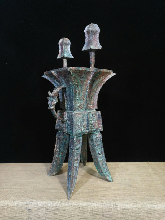 Chinese antique bronze vessels