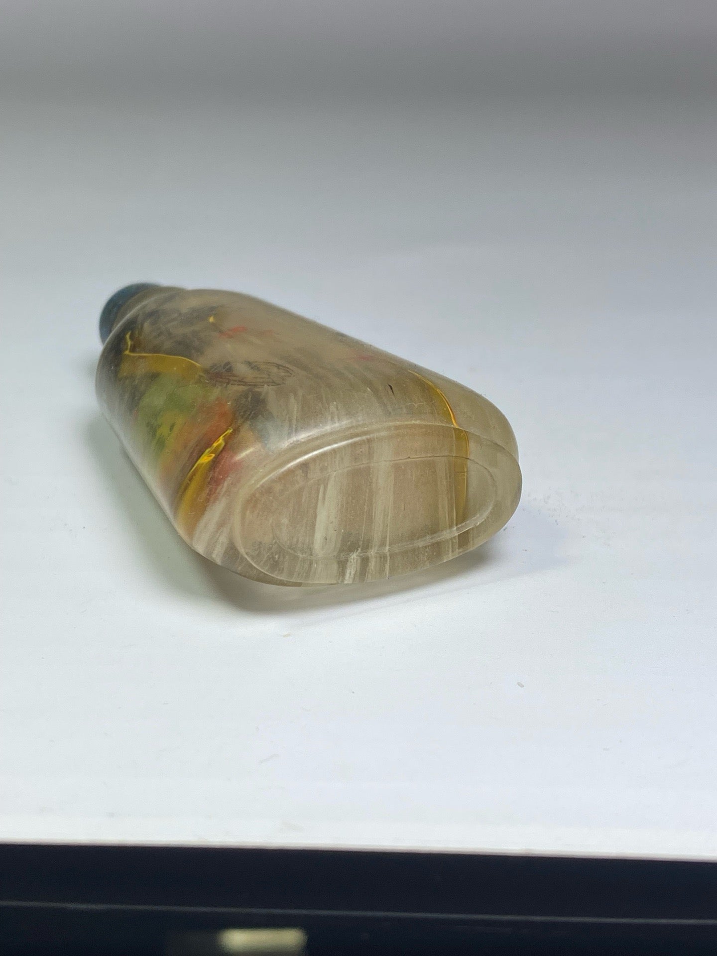 Chinese antique glass imitation crystal inner painted snuff bottle