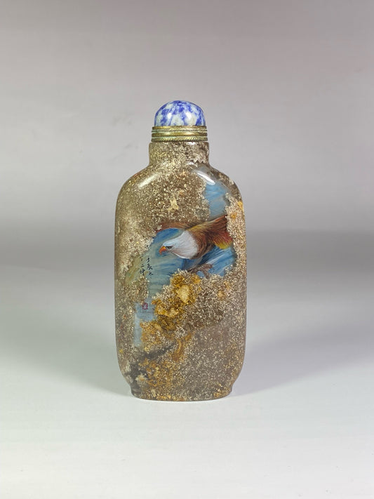 Chinese antique crystal snuff bottle