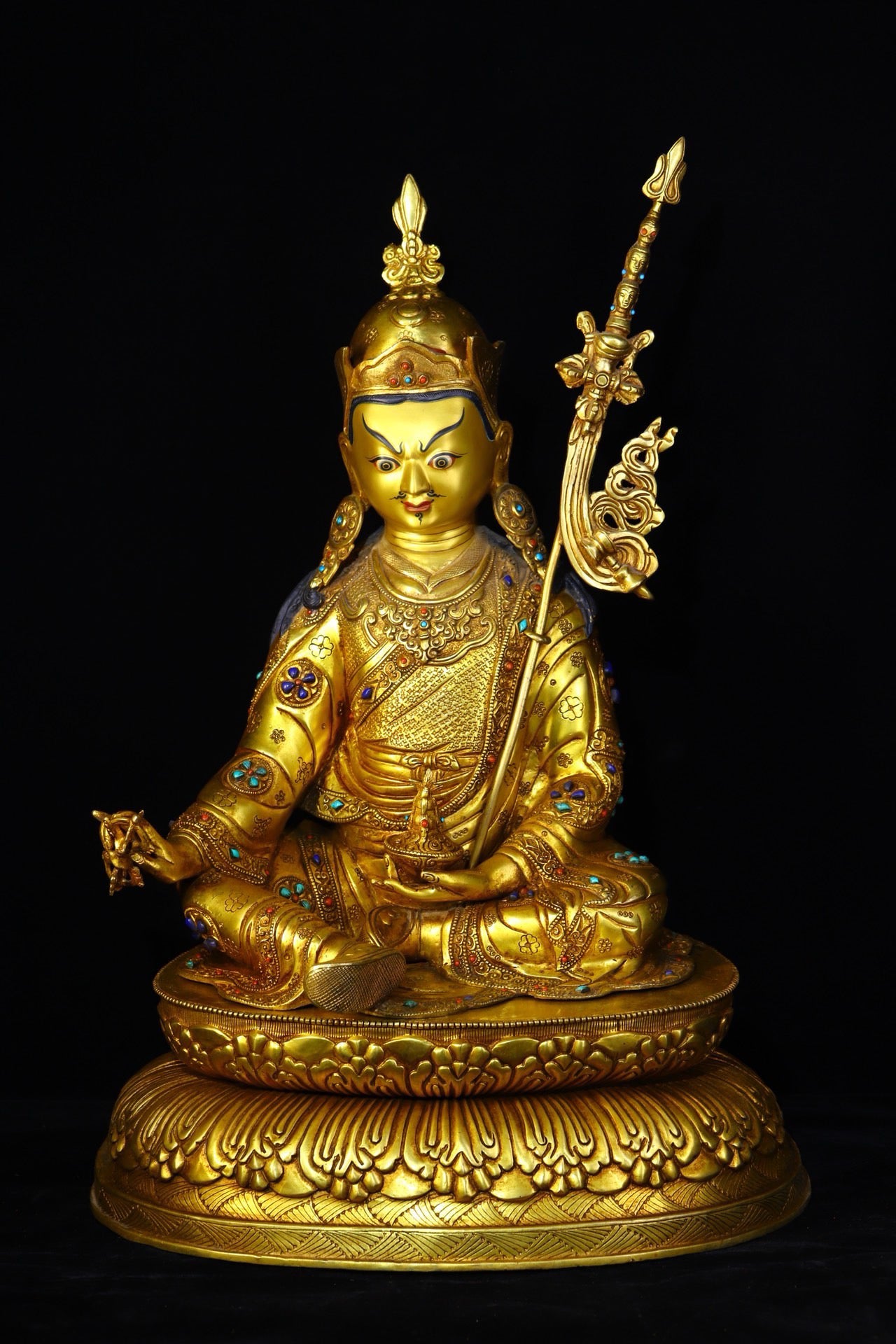 Copper body pure handmade hammering, carving, gilded inlaid with gemstones, Lotus Life Master