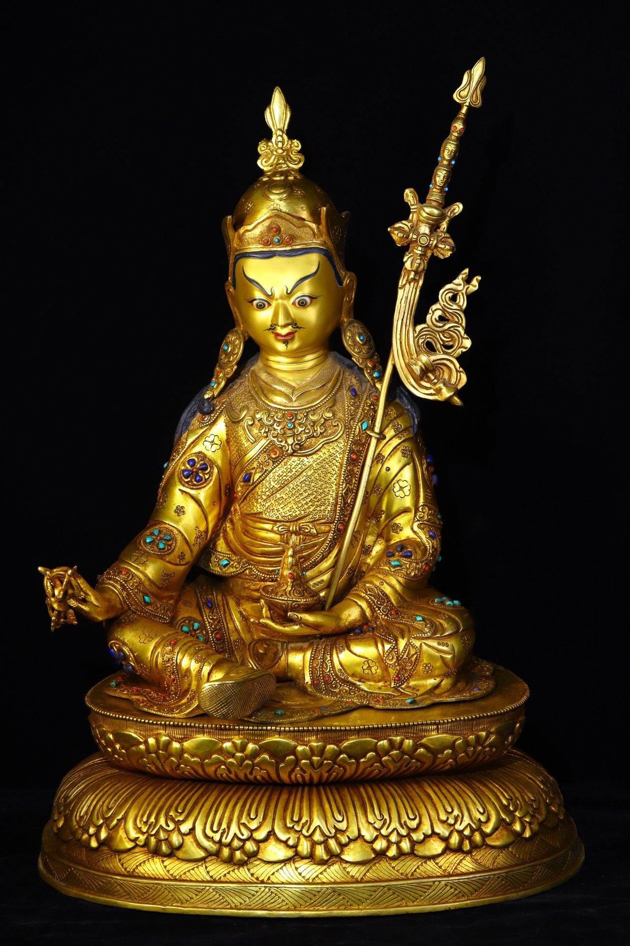 Copper body pure handmade hammering, carving, gilded inlaid with gemstones, Lotus Life Master