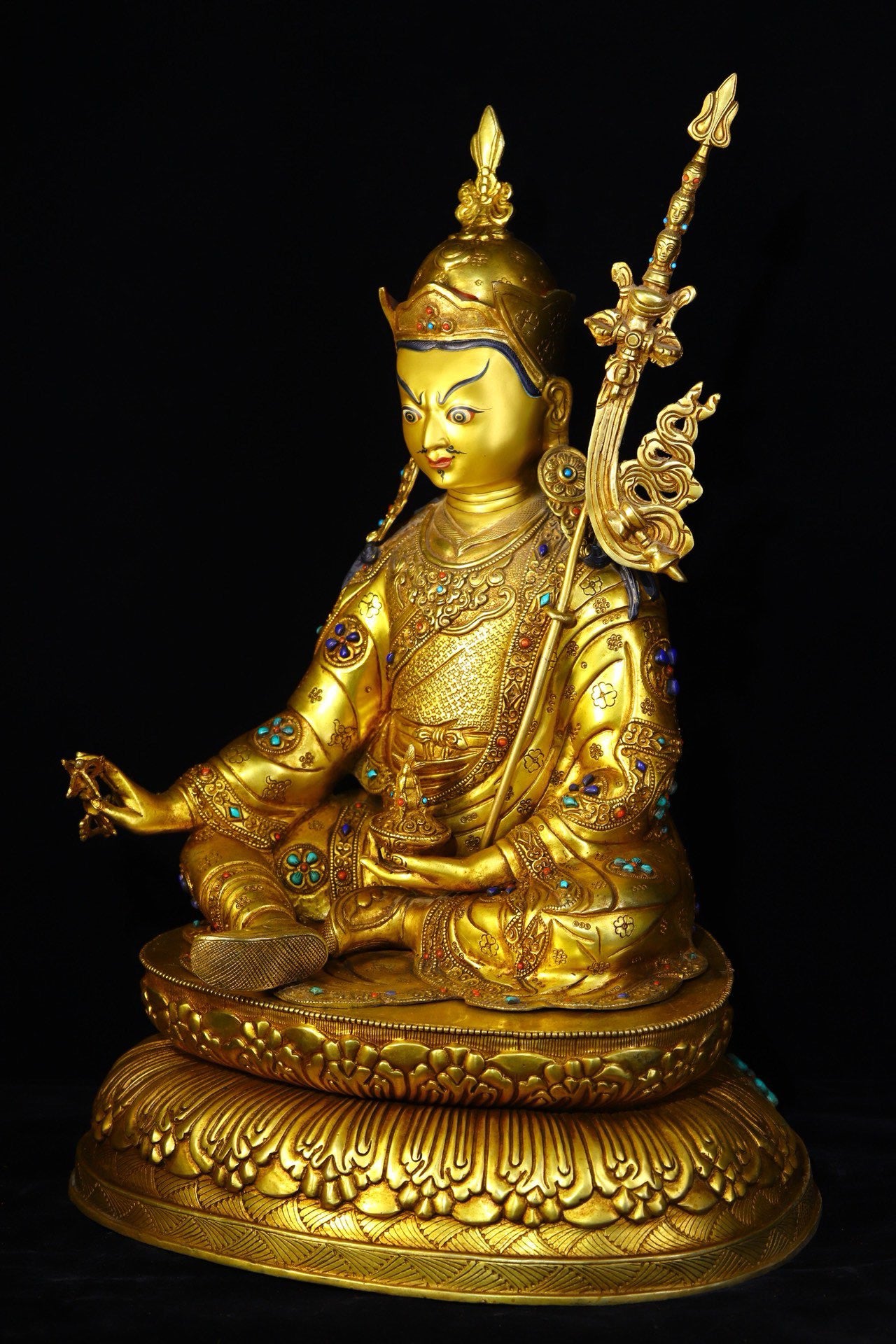 Copper body pure handmade hammering, carving, gilded inlaid with gemstones, Lotus Life Master