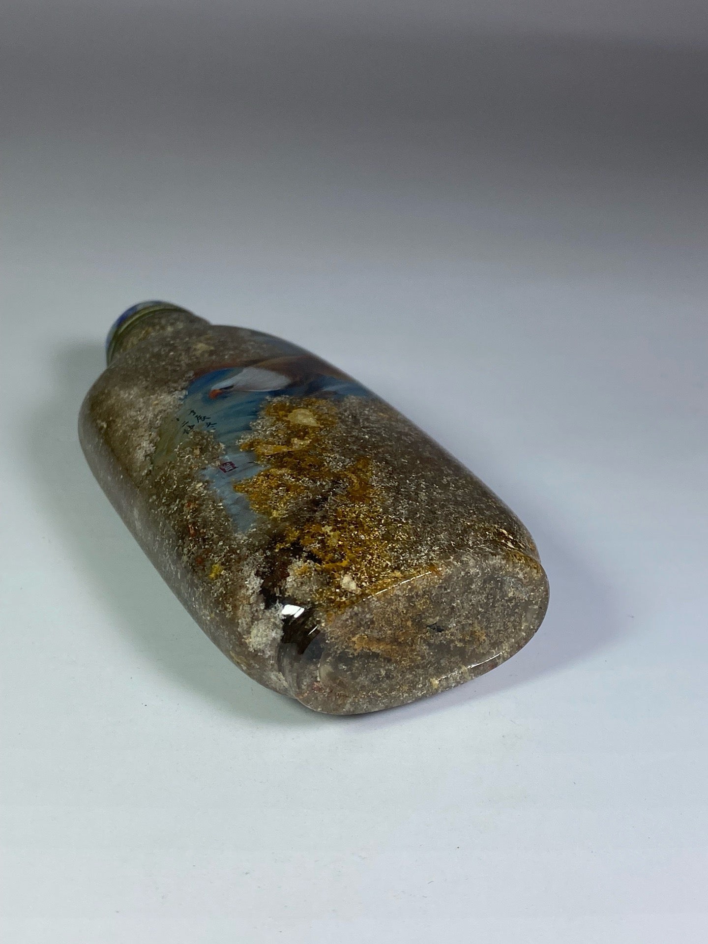 Chinese antique crystal snuff bottle