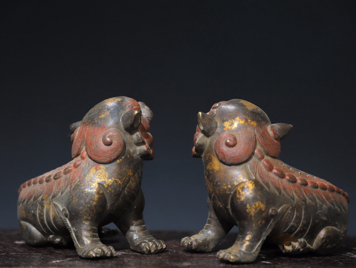 Chinese antique pure copper lion ornament