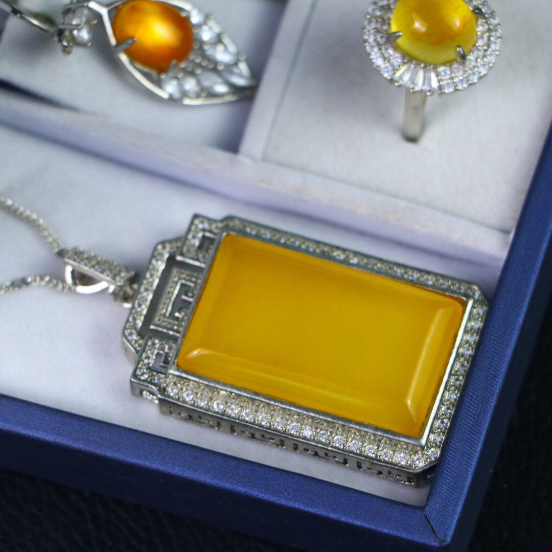 Chinese Antique High Ice [Three Piece Set]