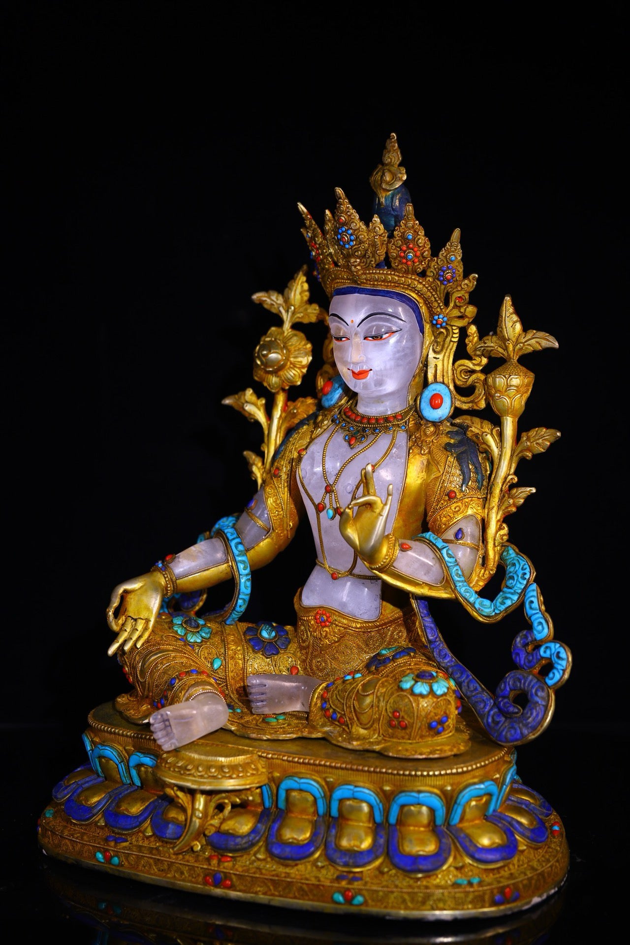 Natural crystal, pure handmade knocking, carving, gilded wire inlay with gemstone Tara