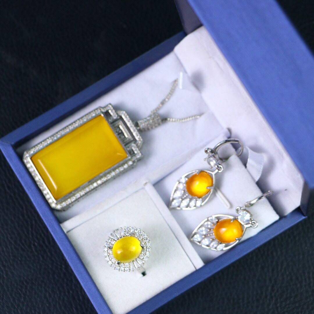 Chinese Antique High Ice [Three Piece Set]