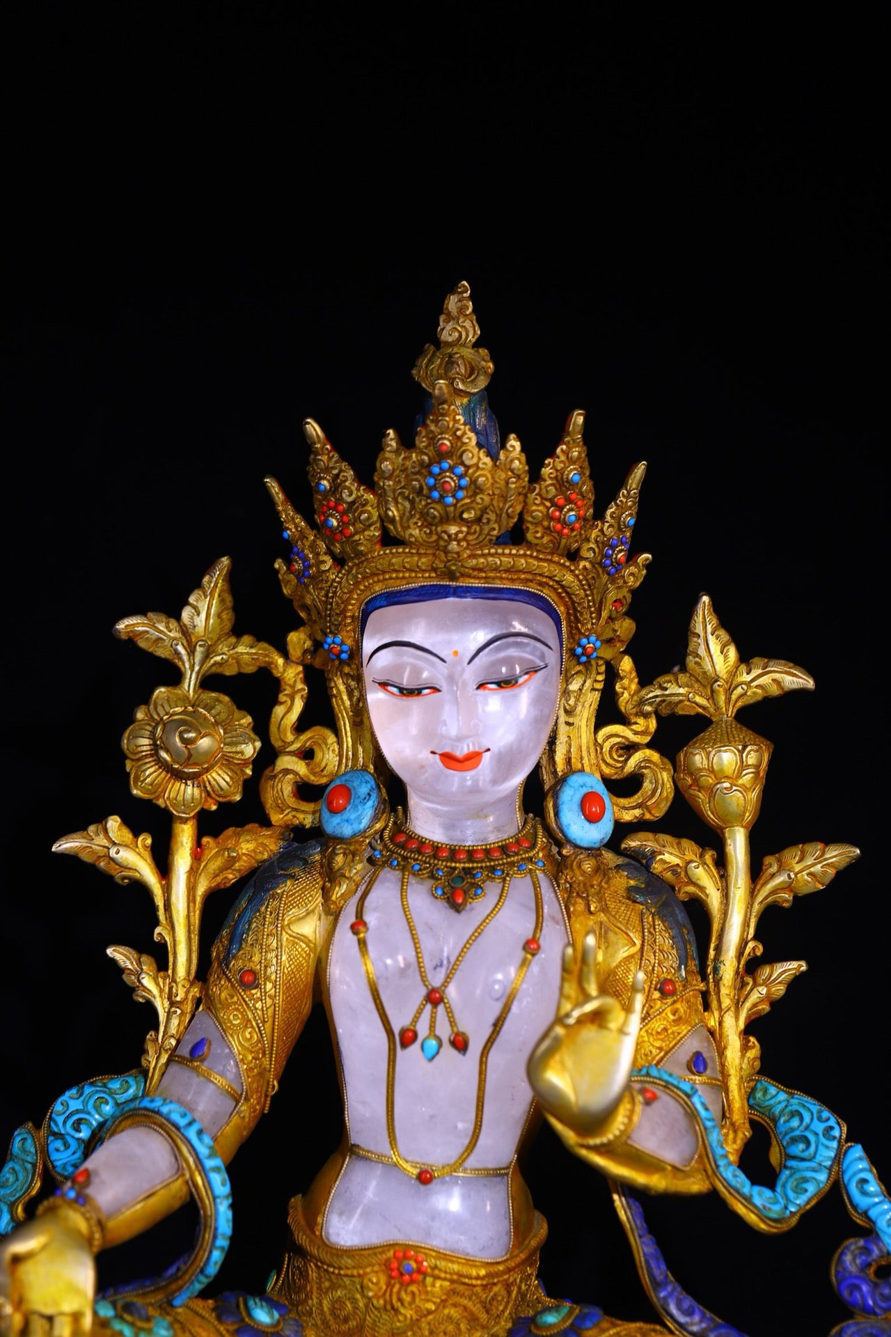 Natural crystal, pure handmade knocking, carving, gilded wire inlay with gemstone Tara