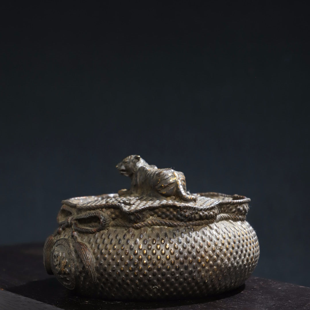Chinese antique pure copper incense burner