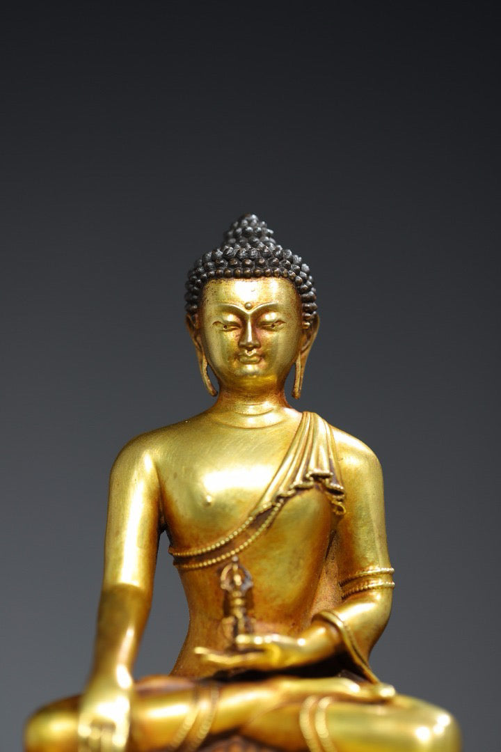 Chinese antique pure copper statue of Shakyamuni Buddha