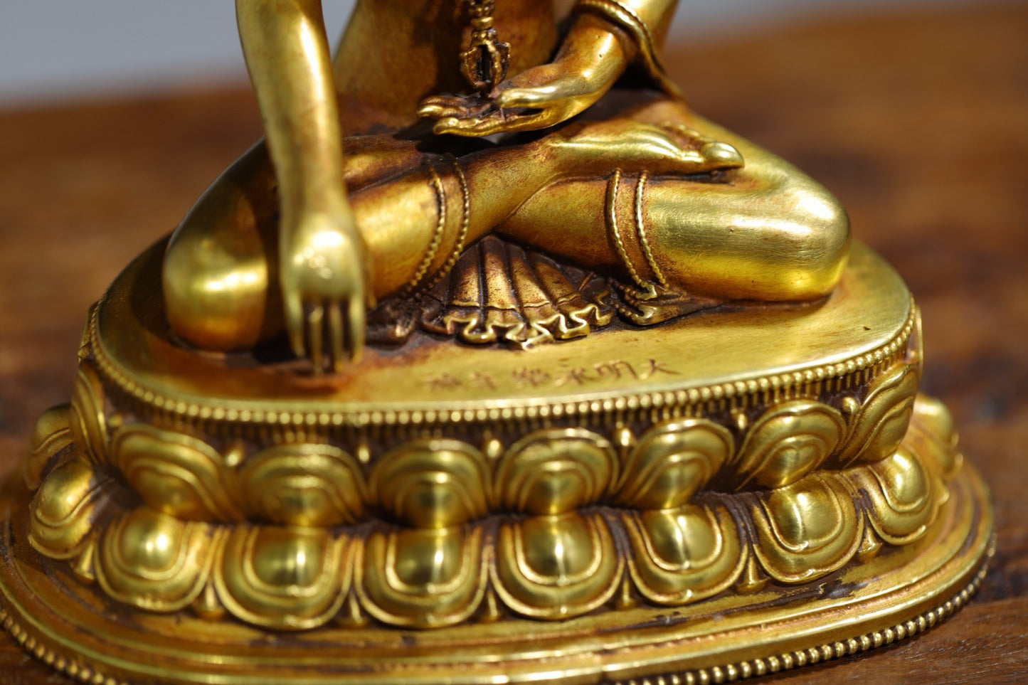 Chinese antique pure copper statue of Shakyamuni Buddha