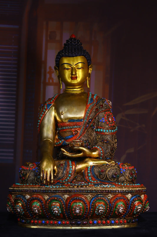 Copper body pure handmade knocking on the heavenly pearl Shakyamuni Buddha