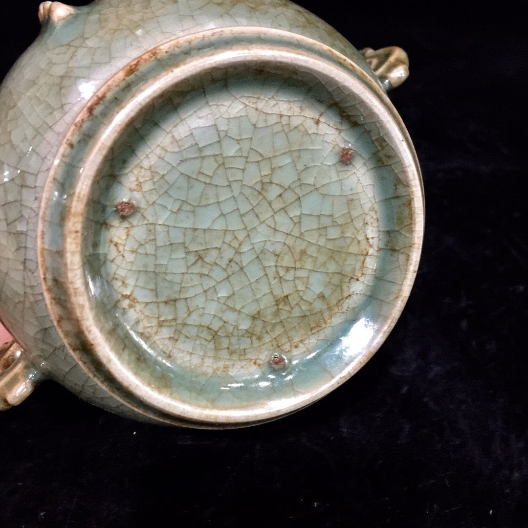 Chinese antique porcelain fumigation furnace