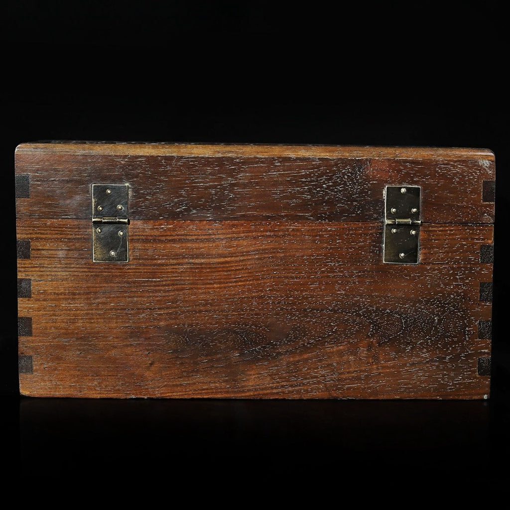 Hua Li Mu hollow carved Bai Fu rectangular box