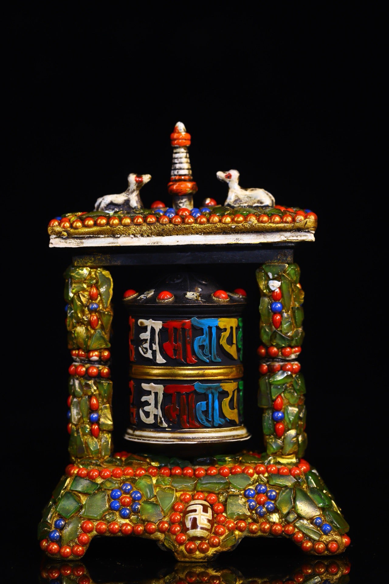 Copper body pure handmade knocking, chiseling, inlaid with gemstones, celestial bead spinning wheel
